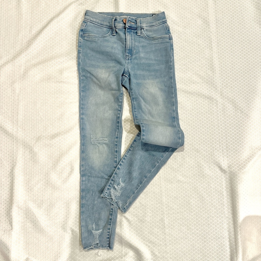 Light Blue Distressed Girl’s Jeans Size 10